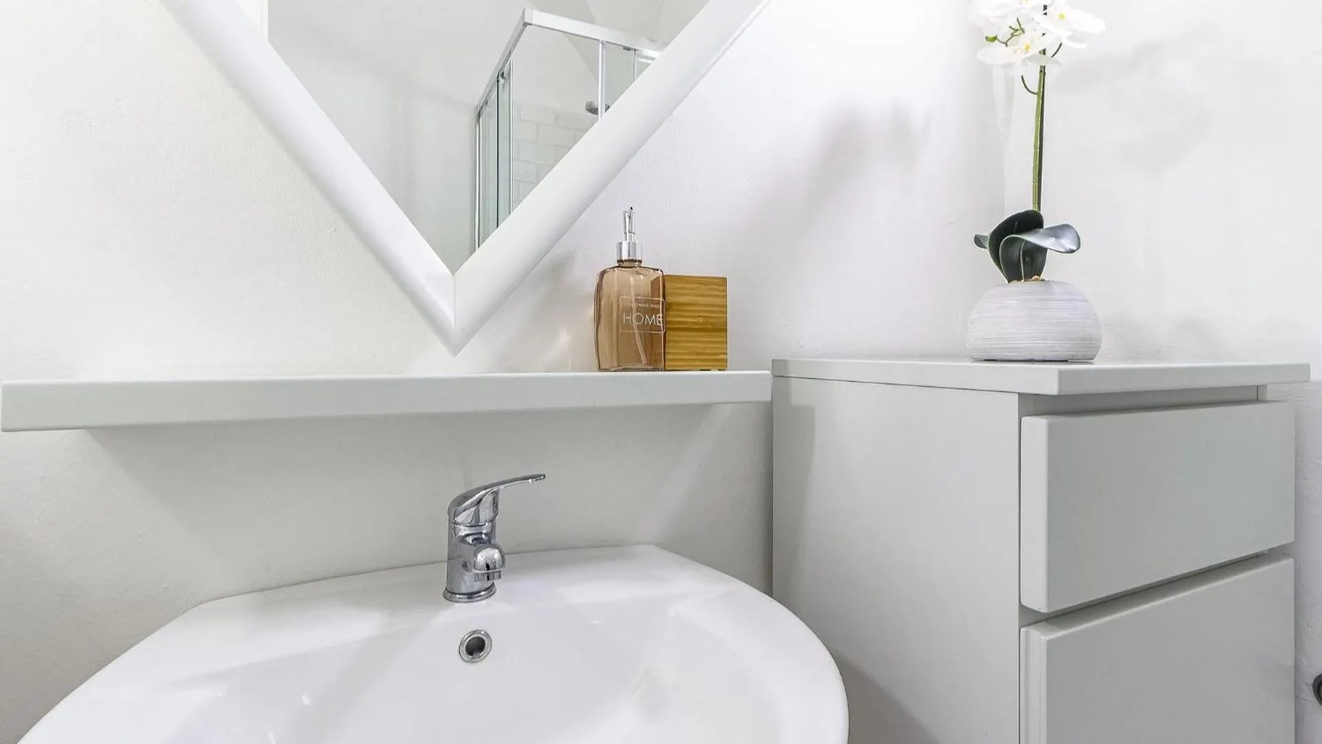 דירות פאלאו Gardenia Luxury איטליה