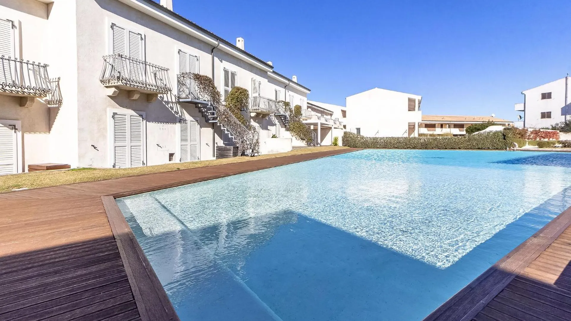 דירות פאלאו Gardenia Luxury 0*,  איטליה